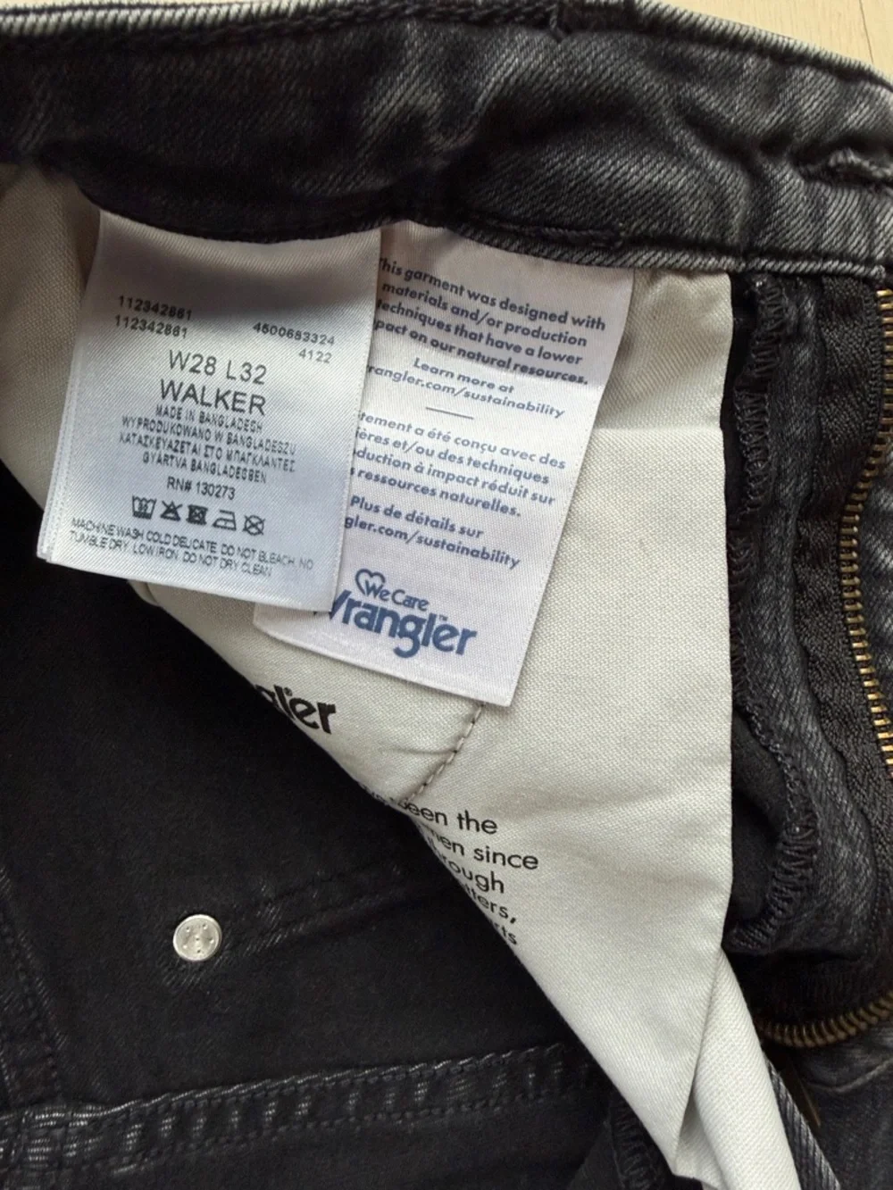 Wrangler - Picture 5 of 6